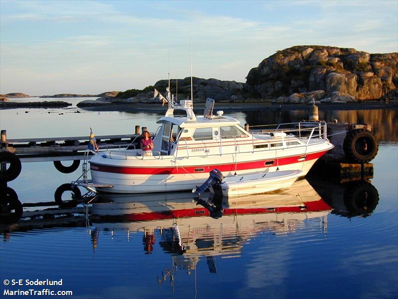 florohamburgsund (Pleasure craft) - IMO , MMSI 265657380, Call Sign SA5268 under the flag of Sweden