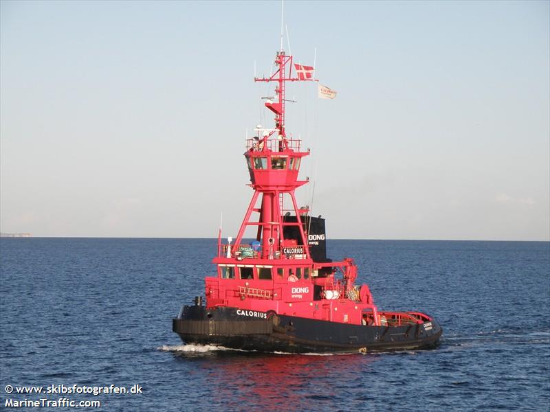 calorius (Pusher Tug) - IMO 8802052, MMSI 219849000, Call Sign OWQX2 under the flag of Denmark