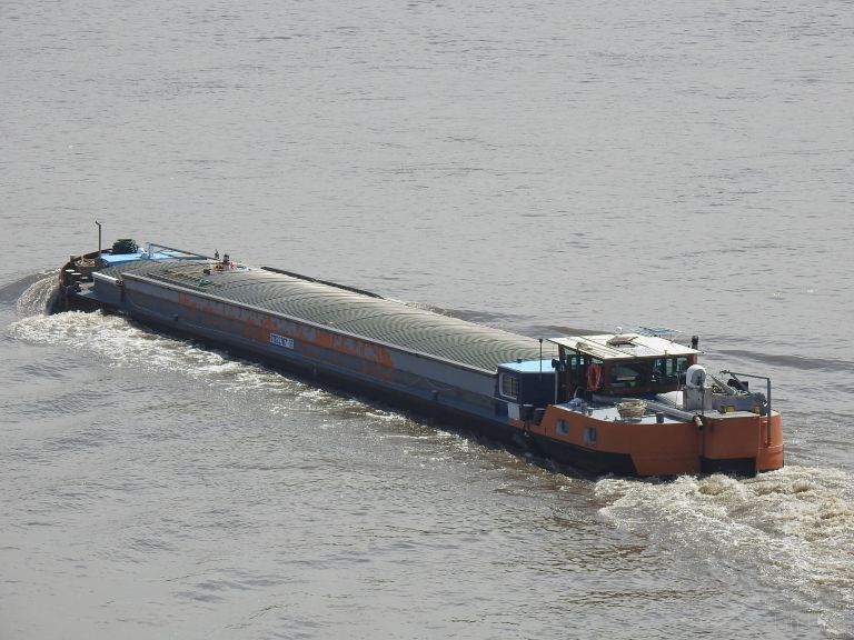 apollo (Cargo ship) - IMO , MMSI 226004530, Call Sign FM3147 under the flag of France