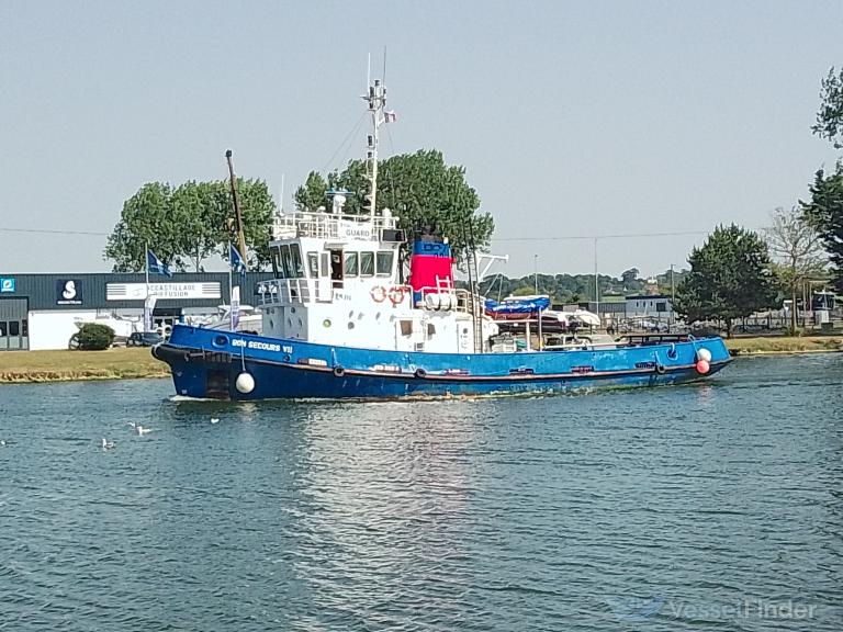 bon secours vii (Tug) - IMO 9031143, MMSI 227072990, Call Sign FV6105 under the flag of France