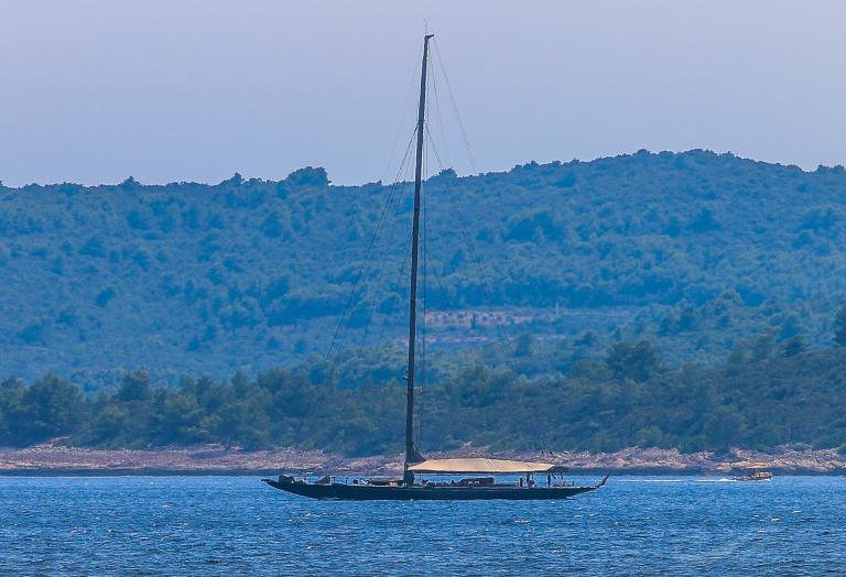 rainbow (Pleasure craft) - IMO , MMSI 235113039, Call Sign 2IVB9 under the flag of United Kingdom (UK)