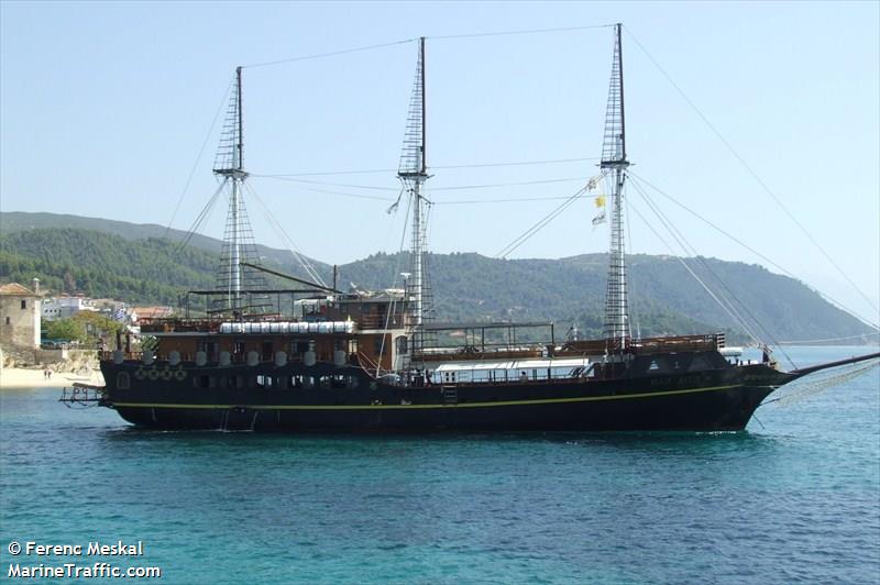 menia maria iii (Passenger Ship) - IMO 8647713, MMSI 237784100, Call Sign SY 4965 under the flag of Greece