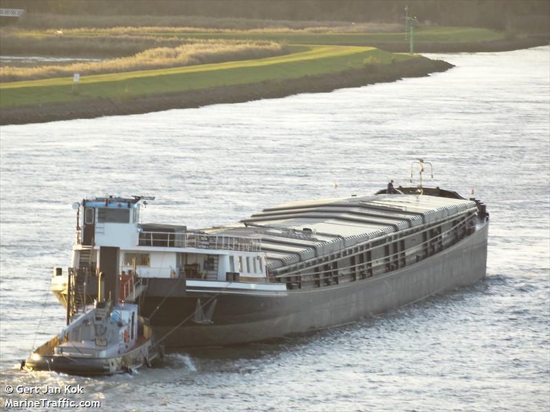 haai (Cargo ship) - IMO , MMSI 244615906, Call Sign PF3366 under the flag of Netherlands