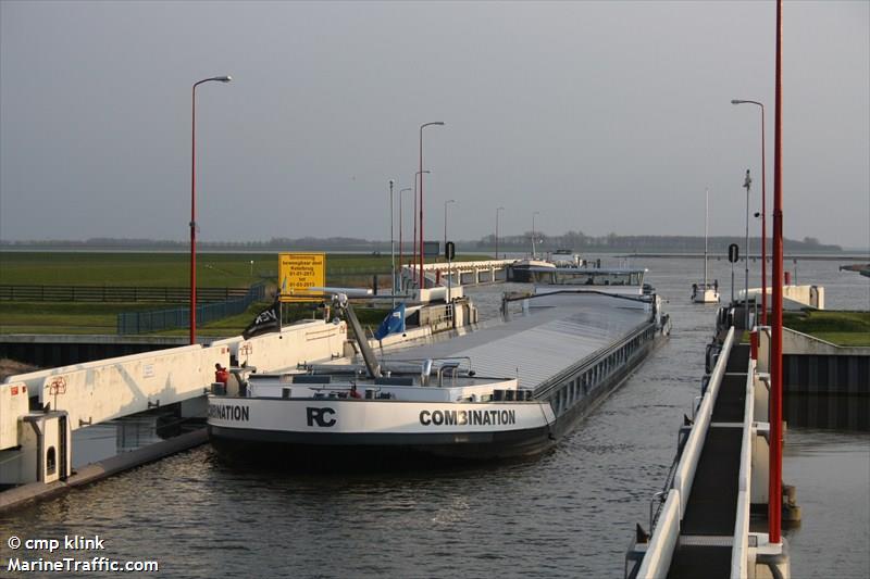 combination (Cargo ship) - IMO , MMSI 244620662, Call Sign PD6457 under the flag of Netherlands