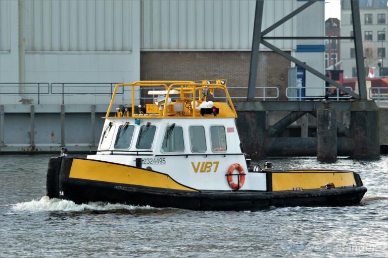 vlb-7 (Tug) - IMO , MMSI 244650886, Call Sign PD2825 under the flag of Netherlands