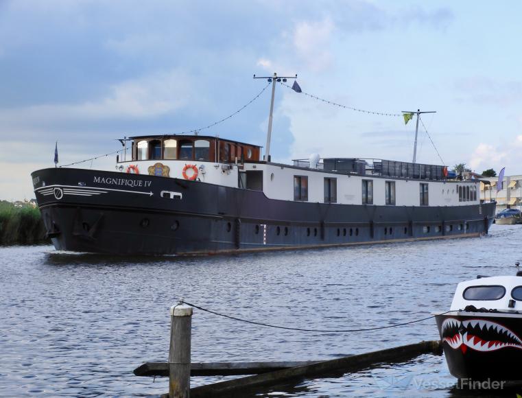 magnifique iv (Passenger ship) - IMO , MMSI 244700221, Call Sign PF9152 under the flag of Netherlands