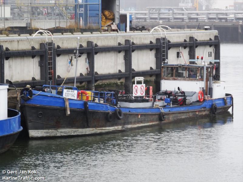 aqua mare (Tanker) - IMO , MMSI 244700289, Call Sign PC2279 under the flag of Netherlands