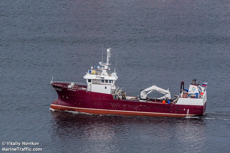 bluetrans (Fish Carrier) - IMO 9220835, MMSI 273382220, Call Sign UBAO2 under the flag of Russia