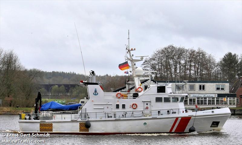 sea discovery (Research Vessel) - IMO 8702109, MMSI 353674000, Call Sign HP6765 under the flag of Panama