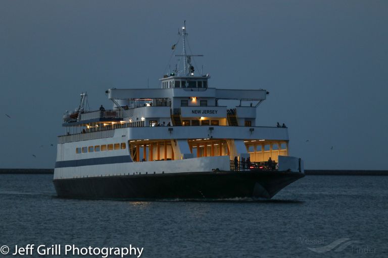 new jersey (Passenger/Ro-Ro Cargo Ship) - IMO 8643078, MMSI 366914190, Call Sign WYU8850 under the flag of United States (USA)