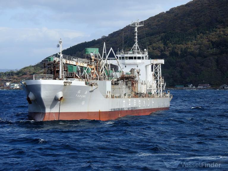 takumi maru (Pusher Tug) - IMO 9281126, MMSI 431501744, Call Sign JL6593 under the flag of Japan