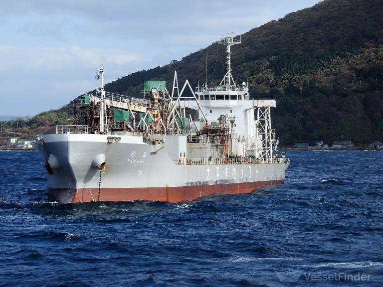 takumi maru (Pusher Tug) - IMO 9281126, MMSI 431501744, Call Sign JL6593 under the flag of Japan