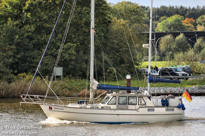 seerose (Sailing vessel) - IMO , MMSI 211434170, Call Sign DC2429 under the flag of Germany