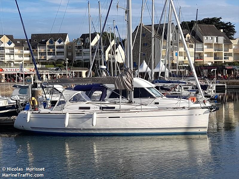 ultreia (Sailing vessel) - IMO , MMSI 227384440, Call Sign FAD3486 under the flag of France