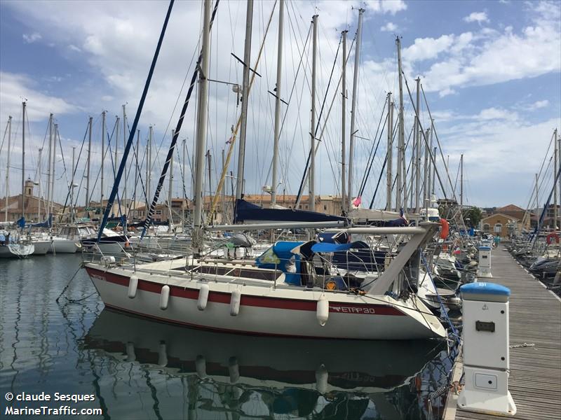 mistral gagnant (Sailing vessel) - IMO , MMSI 227816190 under the flag of France