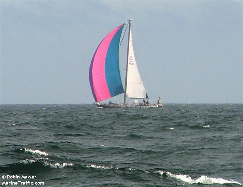 robin (Sailing vessel) - IMO , MMSI 235079041, Call Sign 2DHN4 under the flag of United Kingdom (UK)
