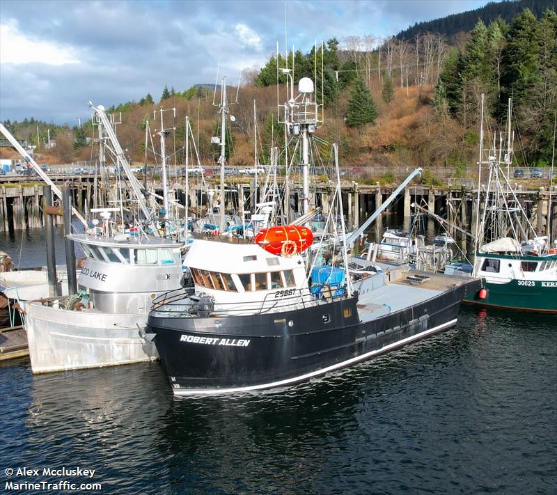 robert allen (-) - IMO , MMSI 316005686 under the flag of Canada