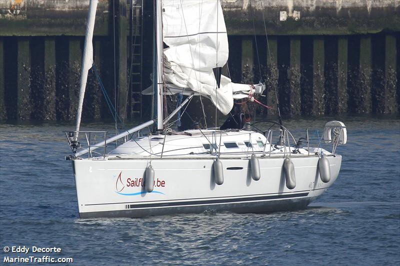 moonlight shadow (Sailing vessel) - IMO , MMSI 205583510, Call Sign OR5835 under the flag of Belgium