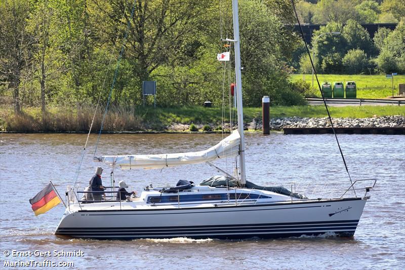 hex (Sailing vessel) - IMO , MMSI 211191450, Call Sign DJ3767 under the flag of Germany