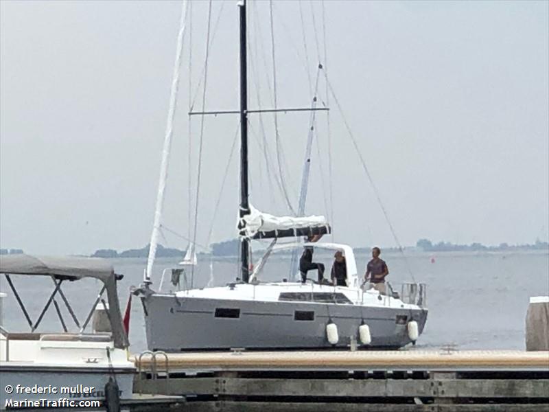 fly away (Sailing vessel) - IMO , MMSI 211270310, Call Sign DCMF2 under the flag of Germany