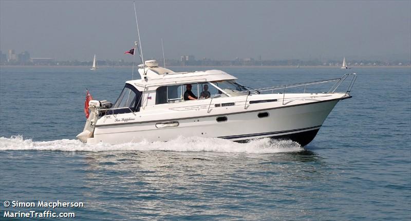 sea sapphire (Pleasure craft) - IMO , MMSI 232009786, Call Sign MWVP9 under the flag of United Kingdom (UK)