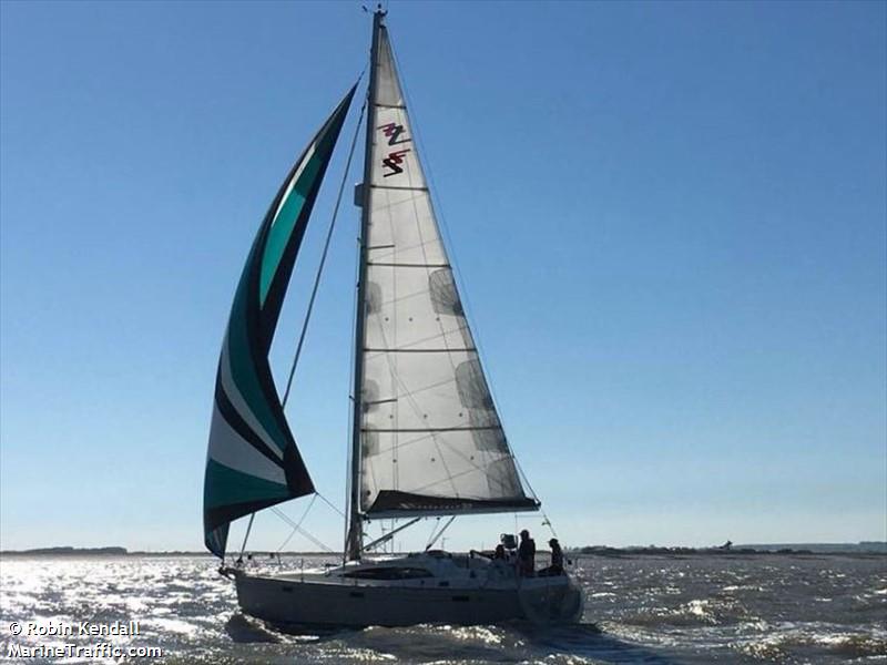 summer breeze (Sailing vessel) - IMO , MMSI 235104367, Call Sign 2HKK4 under the flag of United Kingdom (UK)
