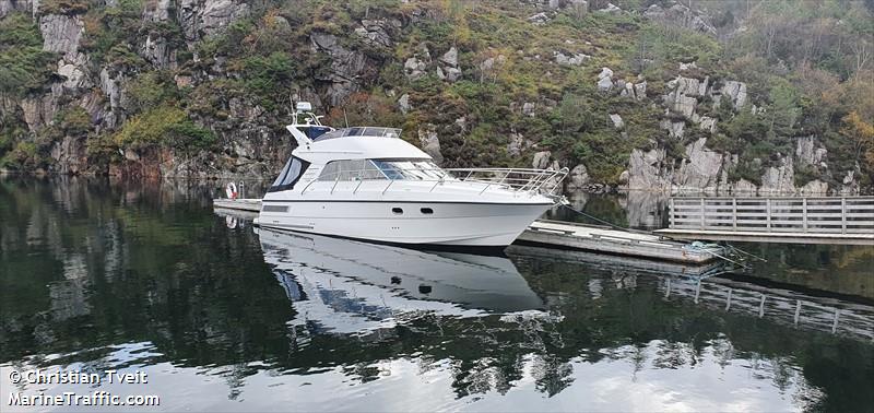 morning departure (Pleasure craft) - IMO , MMSI 257713790, Call Sign LG2386 under the flag of Norway