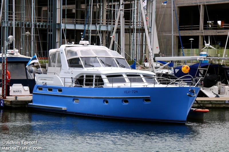 lazy blue (Pleasure craft) - IMO , MMSI 276010060, Call Sign ES3632 under the flag of Estonia