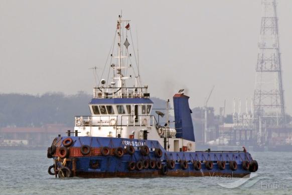 tb terus daya 11 (Tug) - IMO , MMSI 525009066 under the flag of Indonesia