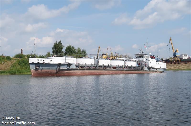 tn-319 (Tanker) - IMO , MMSI 273366340 under the flag of Russia