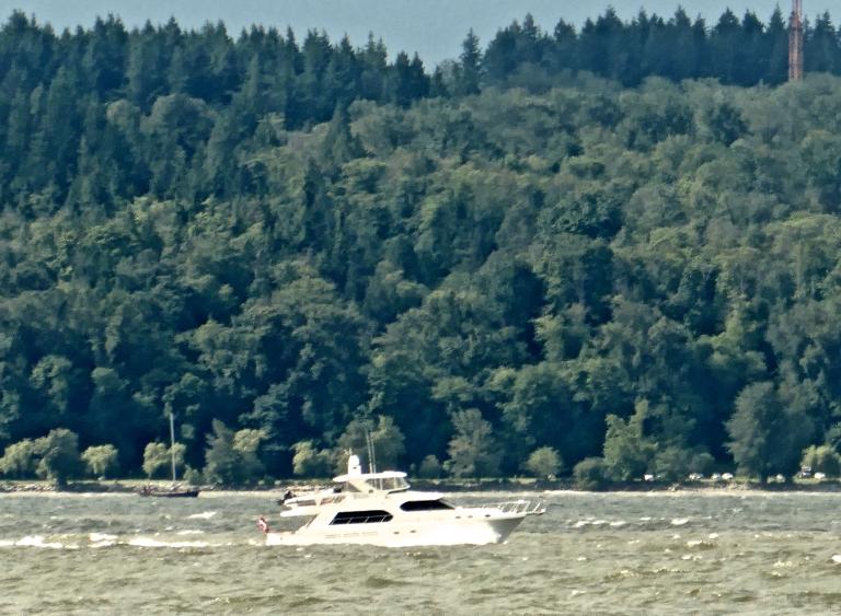 sainte reine ii (Pleasure craft) - IMO , MMSI 316040923 under the flag of Canada