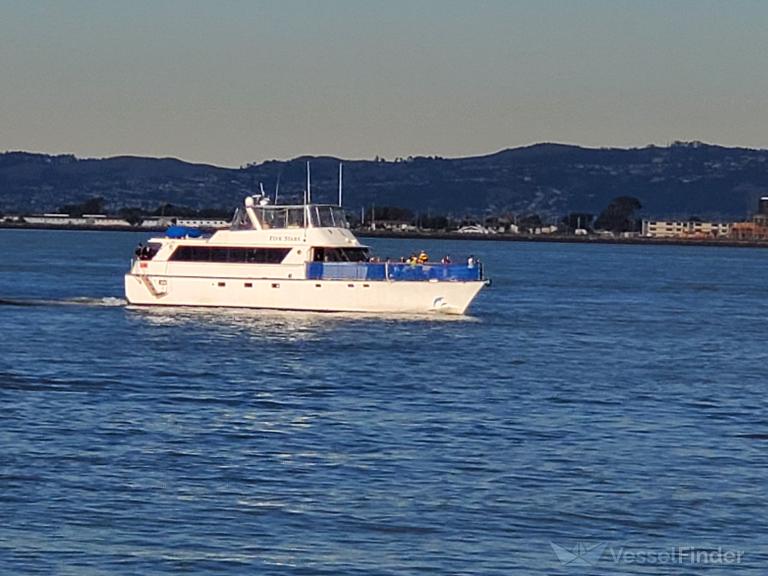 five stars (Passenger ship) - IMO , MMSI 366890950, Call Sign WDB3758 under the flag of United States (USA)