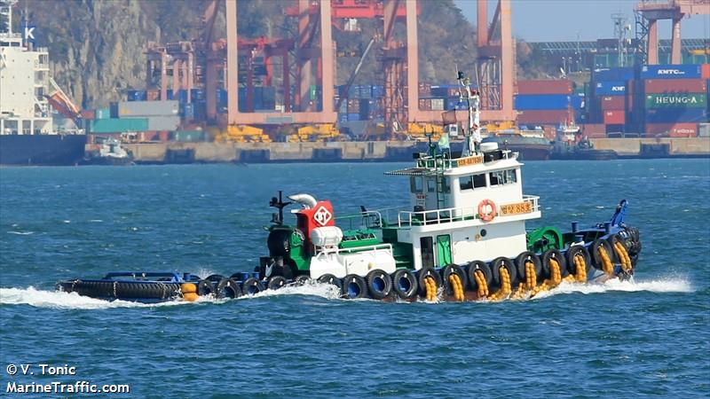88 bum yang (Tug) - IMO , MMSI 440112460, Call Sign D8EH under the flag of Korea