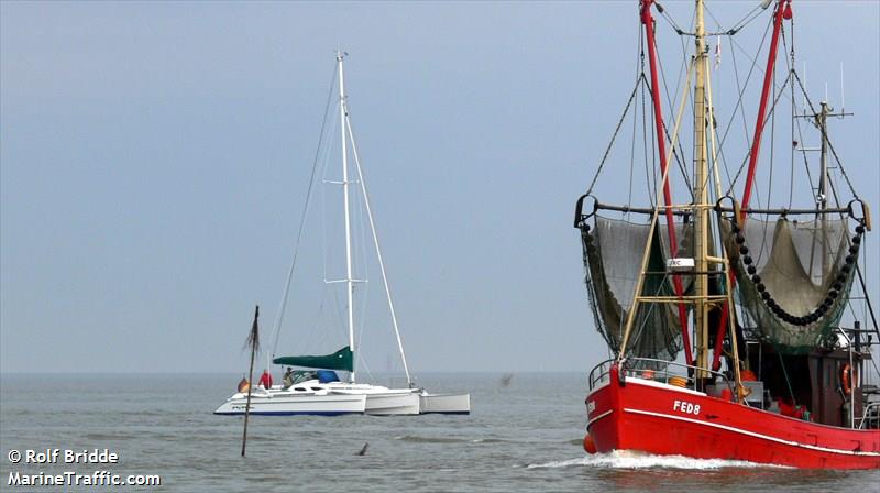 sy trimaran nina (Sailing vessel) - IMO , MMSI 211110800, Call Sign DK4239 under the flag of Germany