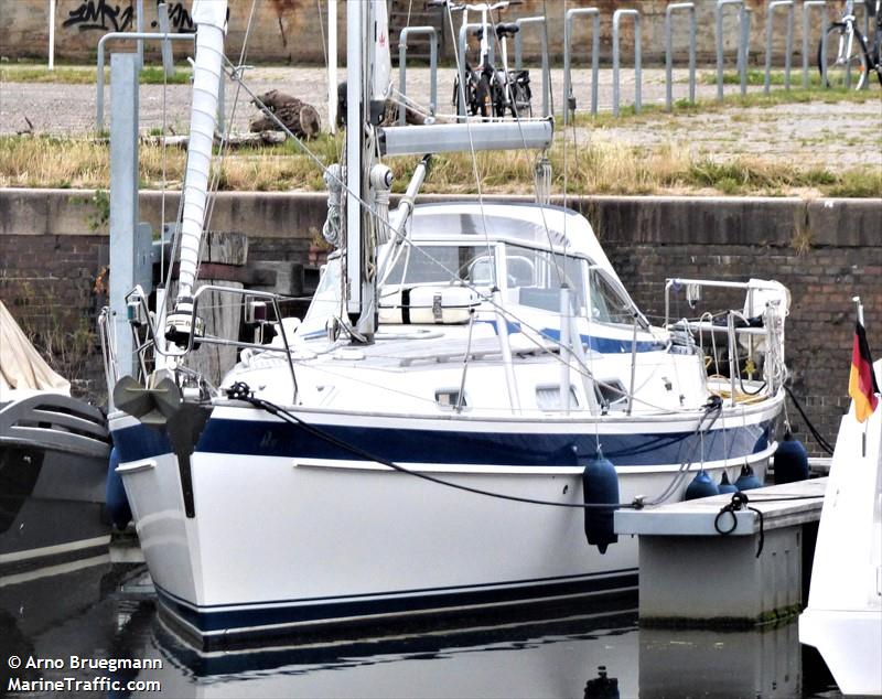 wind of change (Sailing vessel) - IMO , MMSI 211185800, Call Sign DA3099 under the flag of Germany