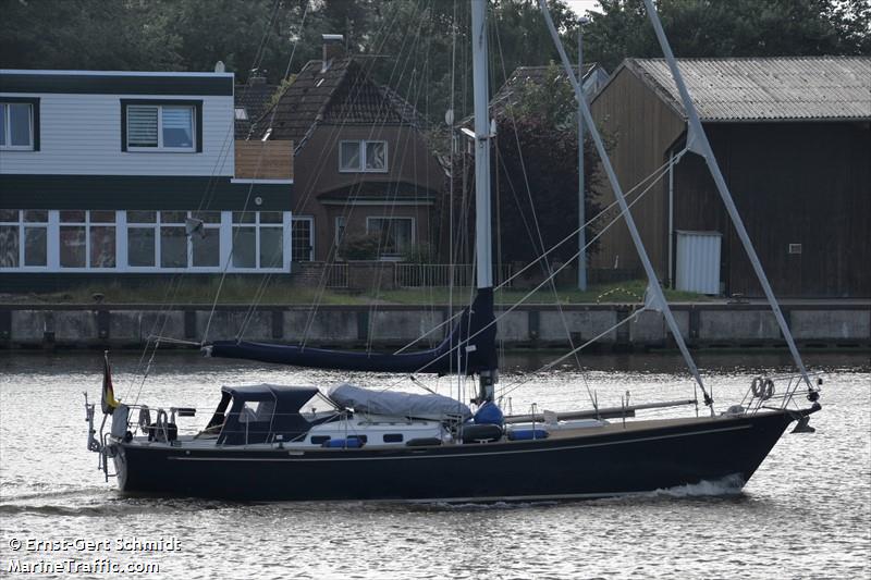 finisterre (Sailing vessel) - IMO , MMSI 211532020, Call Sign DH6852 under the flag of Germany