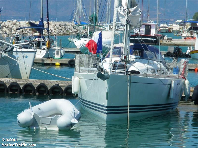 isalice 2 (Unknown) - IMO , MMSI 227072950, Call Sign FGH2174 under the flag of France