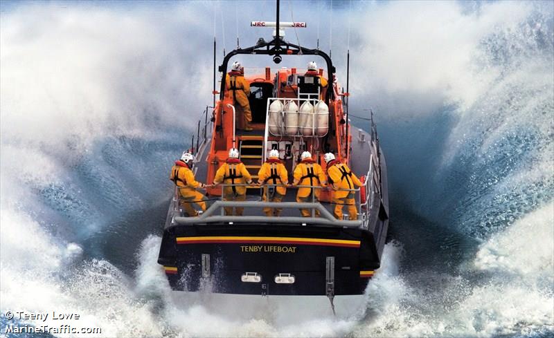 rnli lifeboat 16-02 (-) - IMO , MMSI 235014279, Call Sign MDBR7 under the flag of United Kingdom (UK)