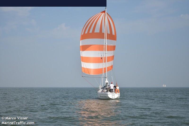 liquid spirit (Sailing vessel) - IMO , MMSI 244100456, Call Sign PI8579 under the flag of Netherlands