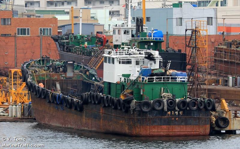 mo 1 seong jin (Unknown) - IMO , MMSI 440102990, Call Sign DSEA3 under the flag of Korea