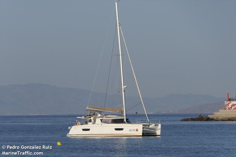 on ira (Pleasure craft) - IMO , MMSI 227425720, Call Sign FAD7458 under the flag of France