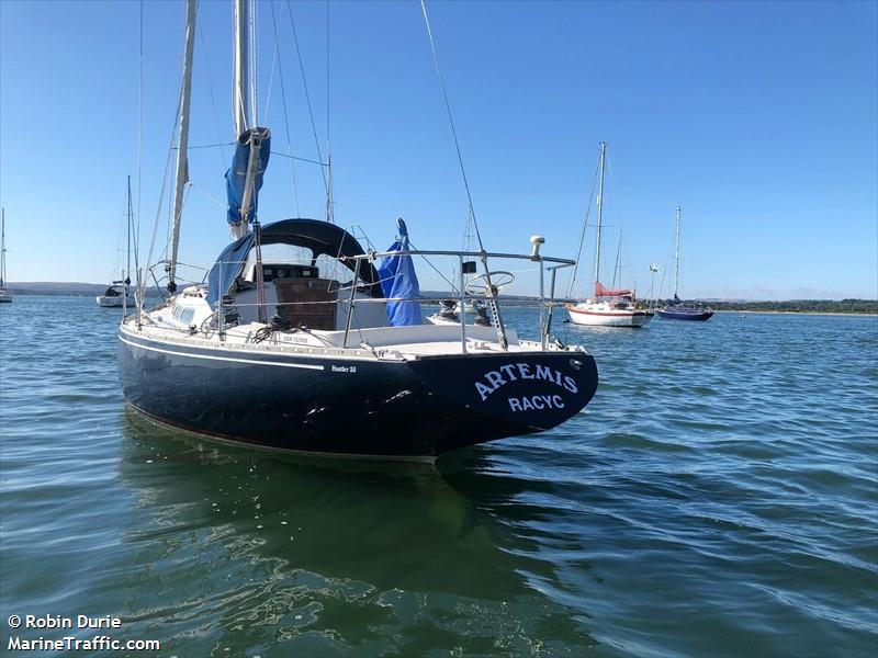 artemis (Pleasure craft) - IMO , MMSI 235088185, Call Sign 2EUD2 under the flag of United Kingdom (UK)