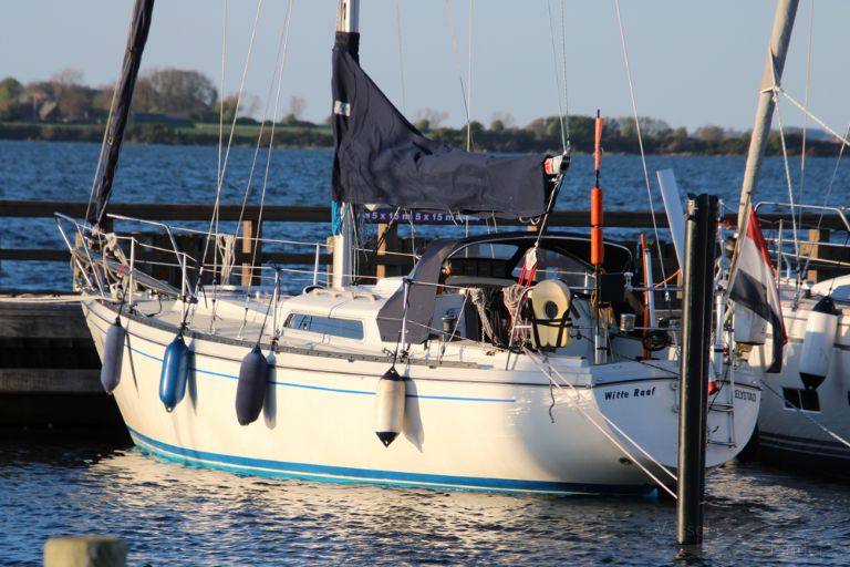 witte raaf (Sailing vessel) - IMO , MMSI 244690597, Call Sign PD3171 under the flag of Netherlands