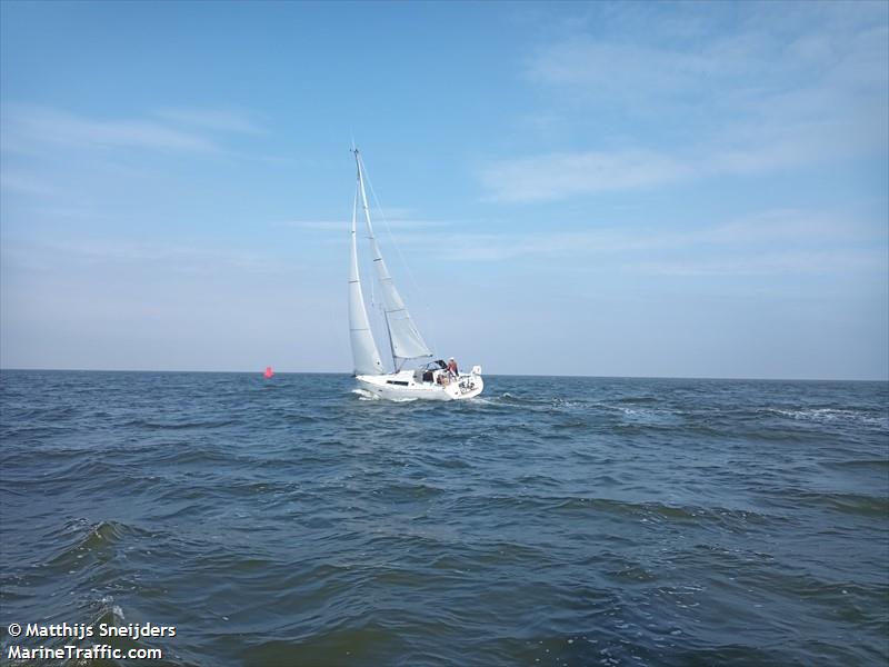 catalpa (Sailing vessel) - IMO , MMSI 244770458, Call Sign PA5755 under the flag of Netherlands