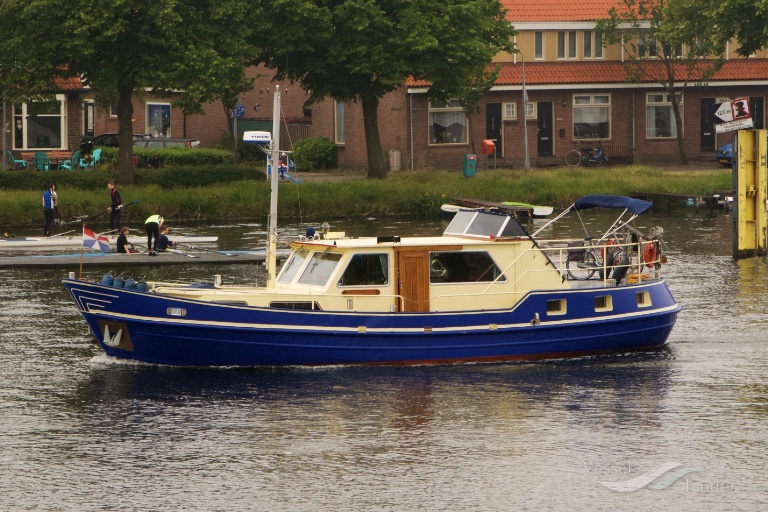 vrouwe neeltje (-) - IMO , MMSI 244820651, Call Sign PD6450 under the flag of Netherlands