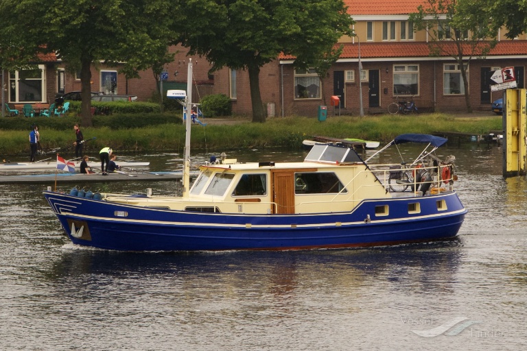 vrouwe neeltje (Pleasure craft) - IMO , MMSI 244820651, Call Sign PD6450 under the flag of Netherlands