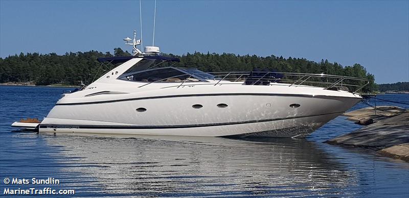 mithrandir (Pleasure craft) - IMO , MMSI 265674030, Call Sign CGWF under the flag of Sweden