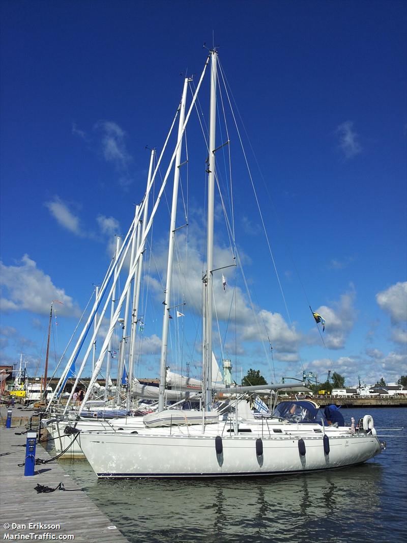 la copine (Sailing vessel) - IMO , MMSI 265765170, Call Sign SA9571 under the flag of Sweden
