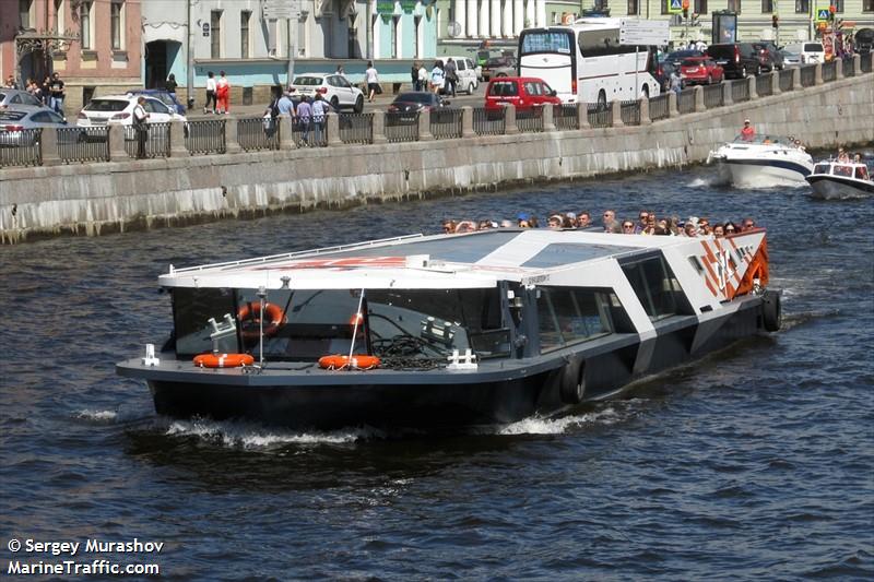 zeppelin 127 (Passenger ship) - IMO , MMSI 273391580 under the flag of Russia