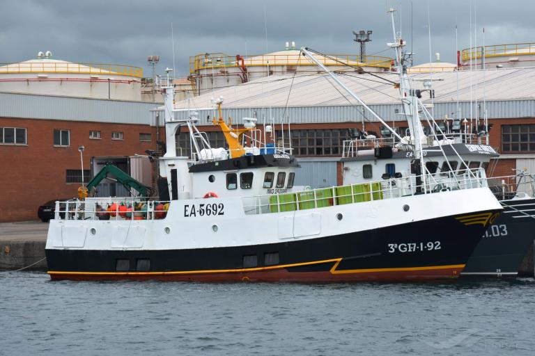 abra de muxia (Fishing vessel) - IMO 2822995, MMSI 224019420, Call Sign EA5692 under the flag of Spain